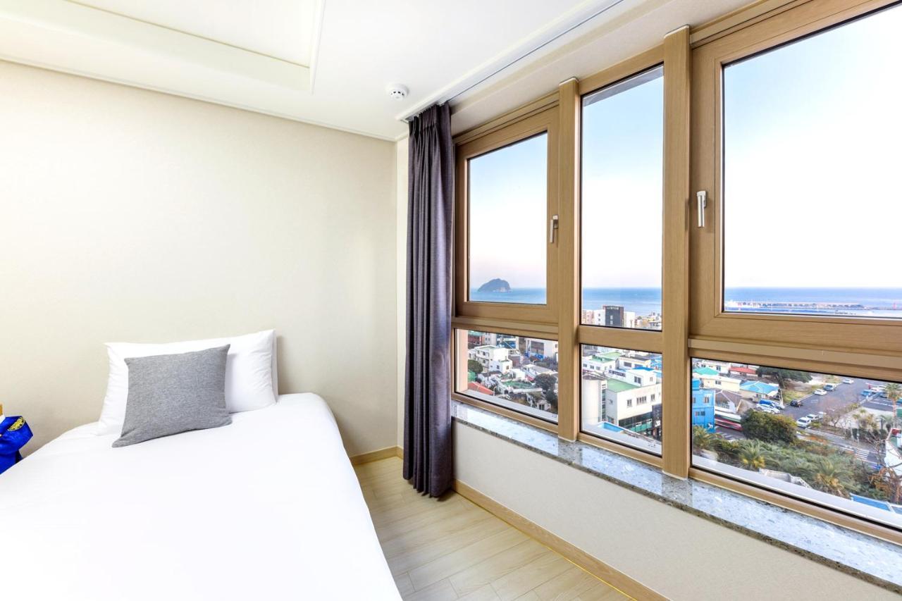 Shin Shin Hotel Seogwipo Extérieur photo