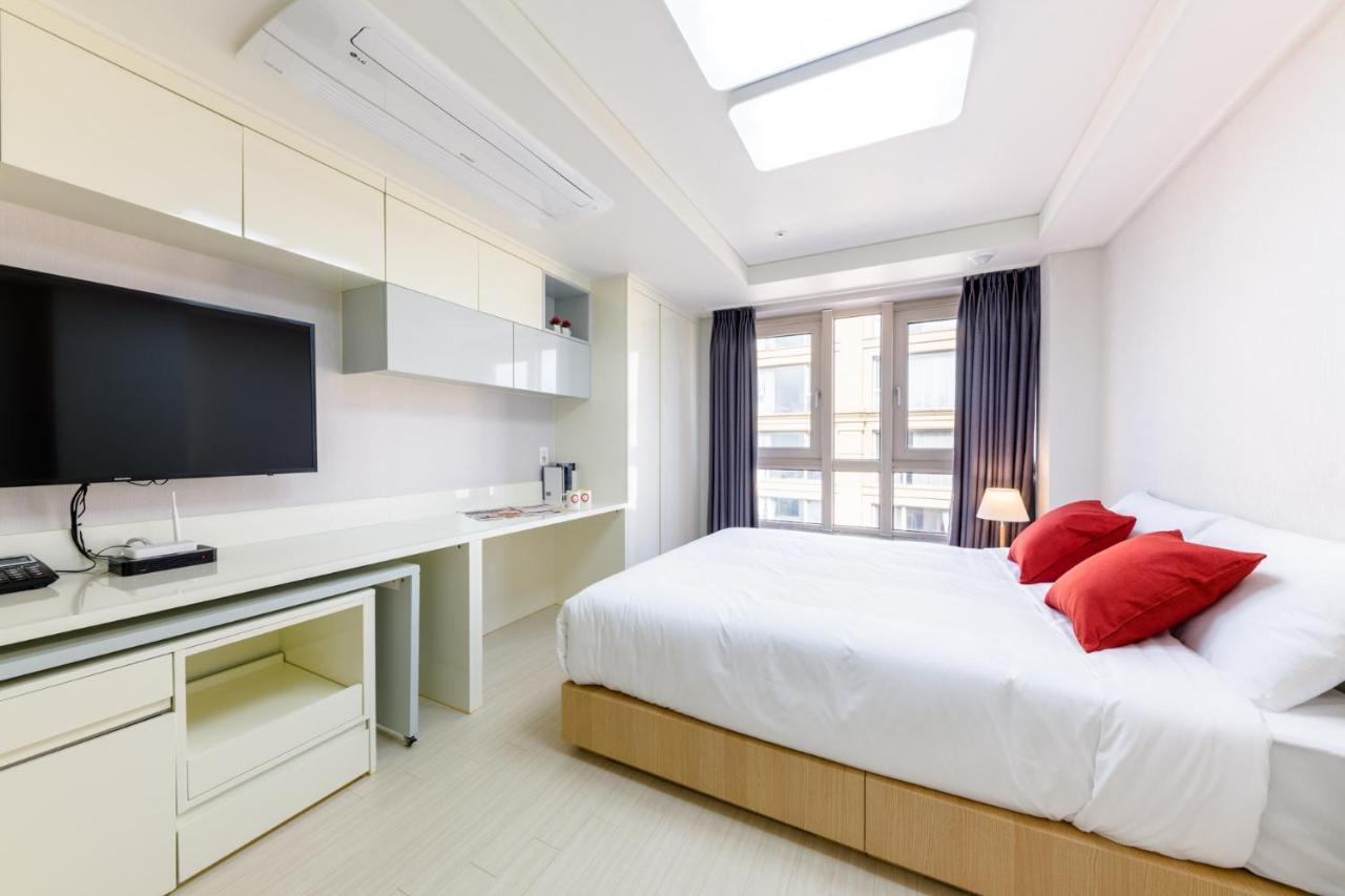 Shin Shin Hotel Seogwipo Extérieur photo